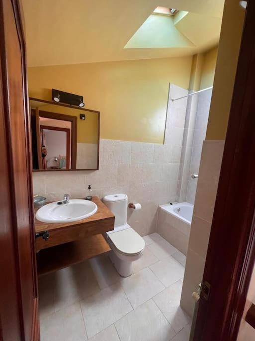 Vistas Sobrellano Appartement Comillas Buitenkant foto